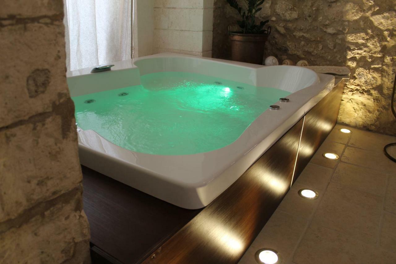 Il Trappeto Hotel Vieste Bagian luar foto