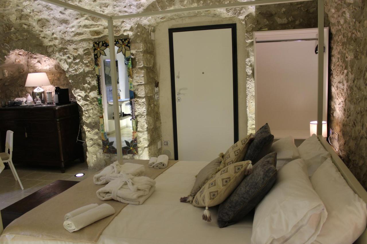 Il Trappeto Hotel Vieste Bagian luar foto
